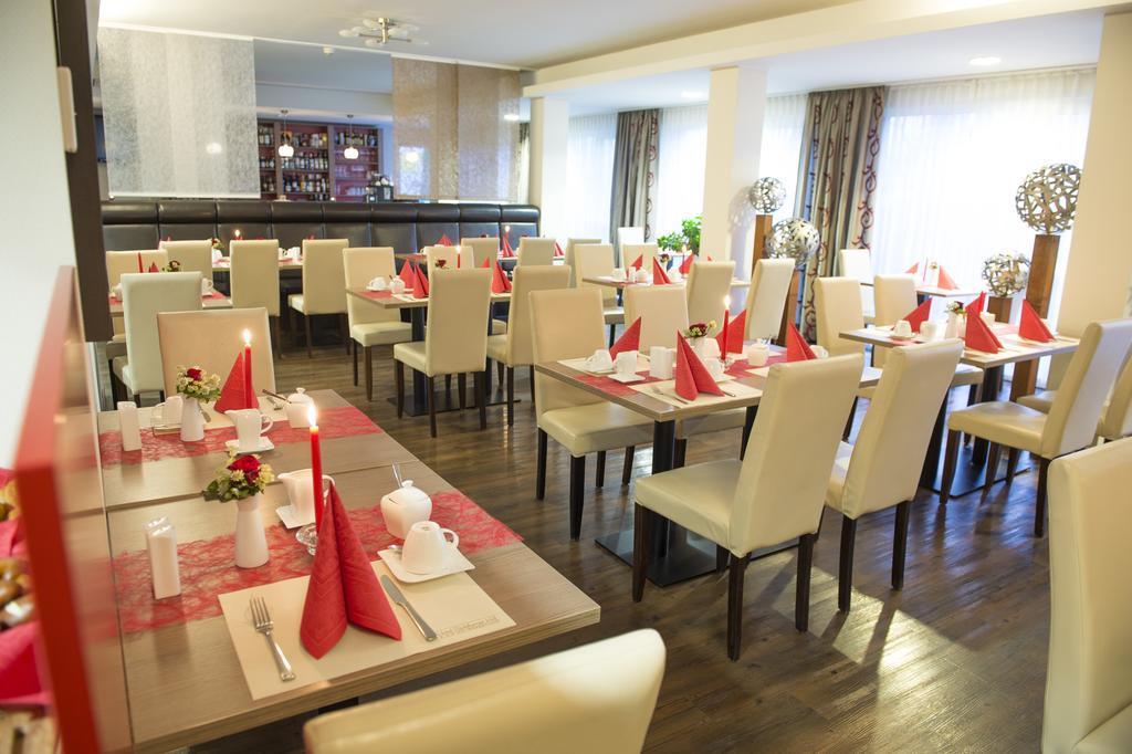 Hotel Roedelheimer Hof - Am Wasserturm Frankfurt am Main Ngoại thất bức ảnh