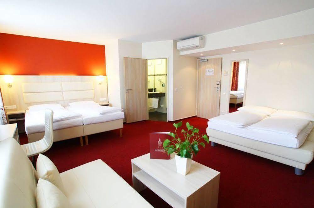 Hotel Roedelheimer Hof - Am Wasserturm Frankfurt am Main Ngoại thất bức ảnh