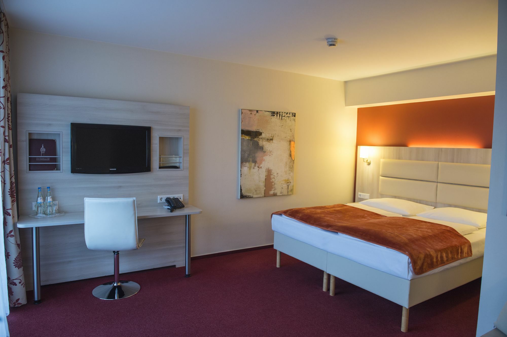 Hotel Roedelheimer Hof - Am Wasserturm Frankfurt am Main Ngoại thất bức ảnh